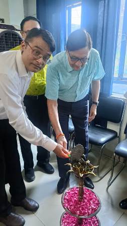 Contact Lens Training